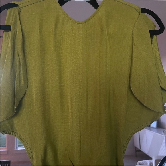 NWOT Victory Beckham gathered v neck midi dress size 2 parakeet green - Picture 11 of 15